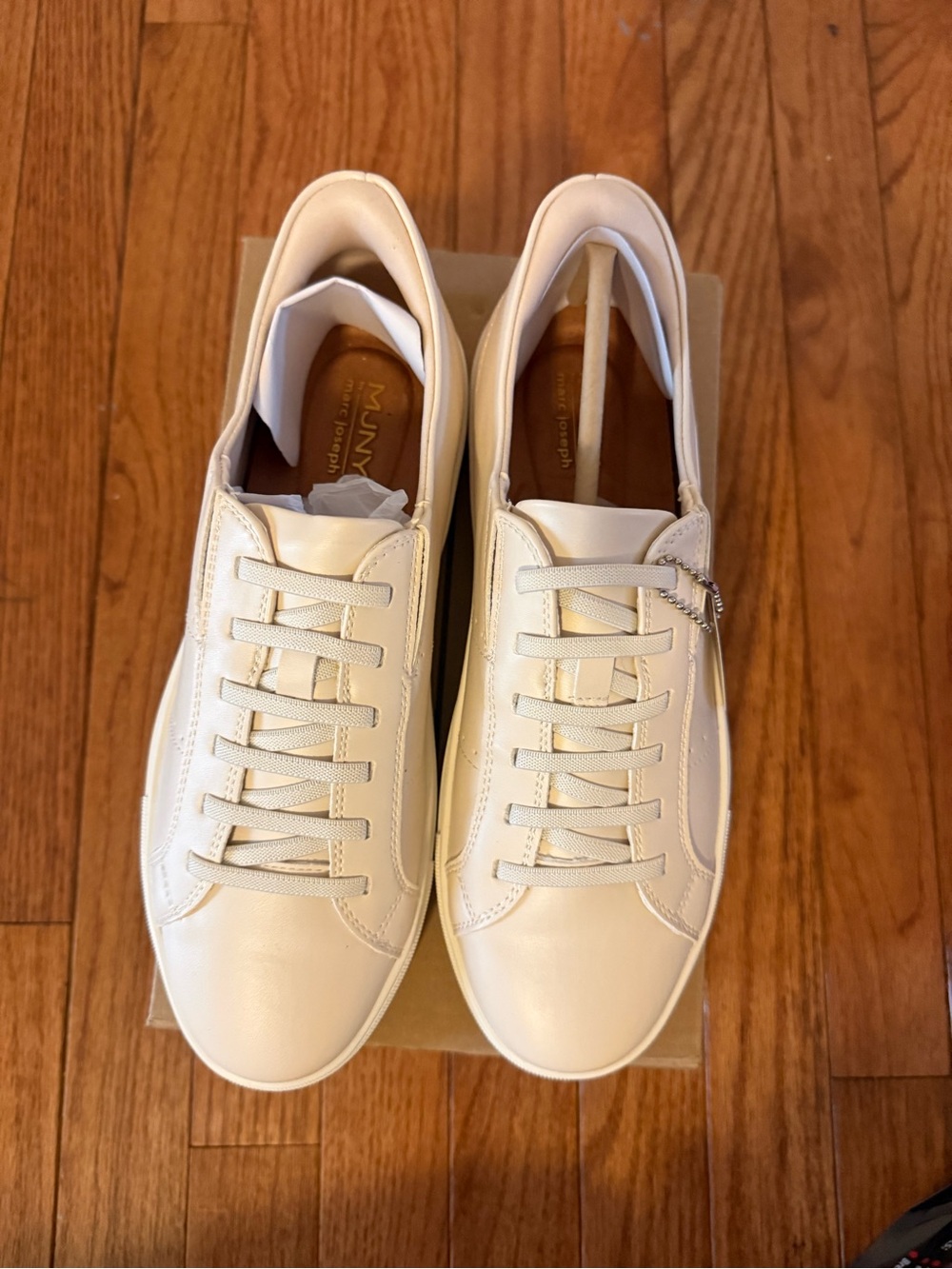 Marc Joseph New York White Leather Lace-Up Sneakers – New in Box, size 8